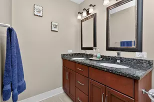 [Address not provided], Downers Grove, IL 60516 - Photo 28