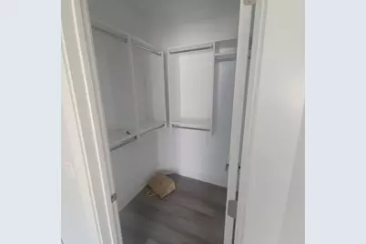 2443 N Western Avenue #203, Chicago, IL 60647 - Photo 12