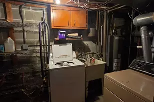 257 Dover Dr, Des Plaines, IL 60018 - Photo 12