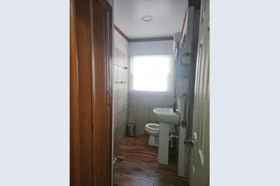 1218 Vienna Boulevard, Dekalb, IL 60115 - Photo 6