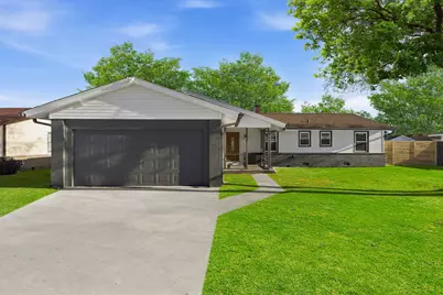 9 Forest Lane, Elk Grove Village, IL 60007 - Photo 1