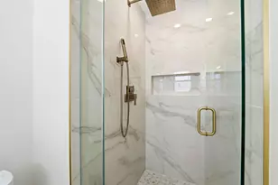 9 Forest Ln, Elk Grove Village, IL 60007 - Photo 32