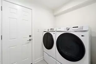 9 Forest Ln, Elk Grove Village, IL 60007 - Photo 20