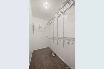 215 Lakeshore Lane, Bloomingdale, IL 60108 - Photo 18