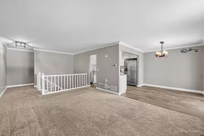 215 Lakeshore Lane, Bloomingdale, IL 60108 - Photo 22