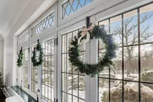 10162 S Longwood Dr, Chicago, IL 60643 - Photo 8