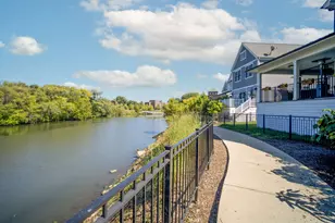 2801 N Oakley Ave, Chicago, IL 60618 - Photo 4