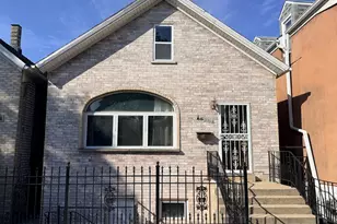 3206 S Lowe Ave, Chicago, IL 60616 - Photo 1