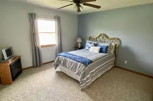 1221 S Fox Run Dr, Seneca, IL 61360 - Photo 28