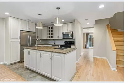 [Address not provided], Chicago, IL 60610 - Photo 4