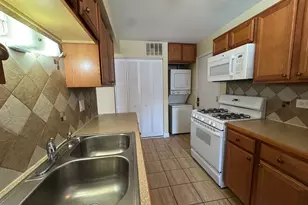 460 N Lake Shore Dr, Palatine, IL 60067 - Photo 14