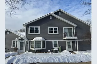 460 N Lake Shore Drive #460, Palatine, IL 60067 - Photo 2