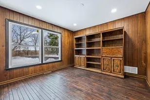 2527 Checker Rd, Long Grove, IL 60047 - Photo 16