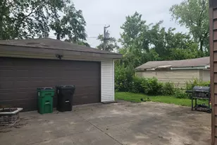 2422 S 12th Ave, Broadview, IL 60155 - Photo 8