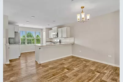 1464 Lakeridge Court #1464, Mundelein, IL 60060 - Photo 8