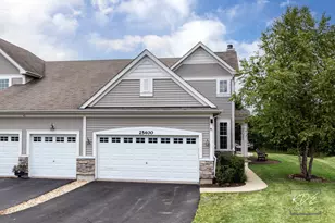 25400 Cove Ct, Plainfield, IL 60544 - Photo 2