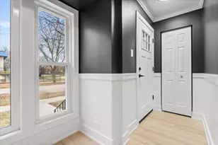 9737 S University Ave, Chicago, IL 60628 - Photo 2