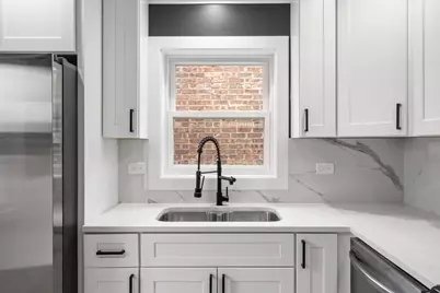 9737 S University Avenue, Chicago, IL 60628 - Photo 18