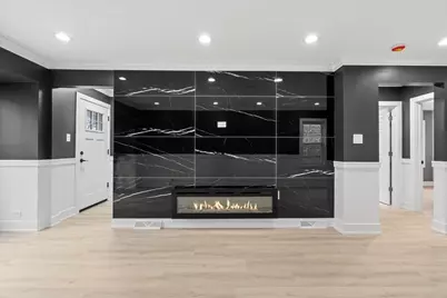 9737 S University Avenue, Chicago, IL 60628 - Photo 8