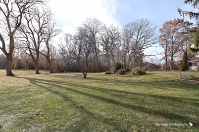 1070 Belle Plaine Avenue, Gurnee, IL 60031 - Photo 22