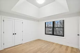 284 N Highland Ave, Elmhurst, IL 60126 - Photo 14