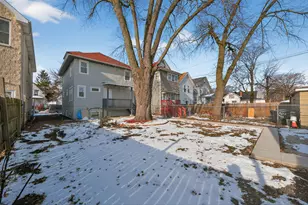 949 N Lockwood Ave, Chicago, IL 60651 - Photo 6
