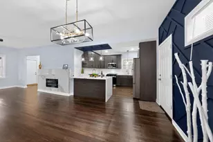 949 N Lockwood Ave, Chicago, IL 60651 - Photo 22