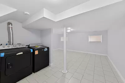 949 N Lockwood Avenue, Chicago, IL 60651 - Photo 50