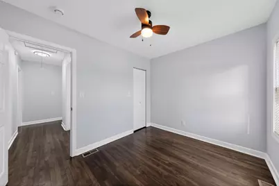 949 N Lockwood Avenue, Chicago, IL 60651 - Photo 10