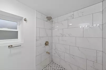 949 N Lockwood Avenue, Chicago, IL 60651 - Photo 36