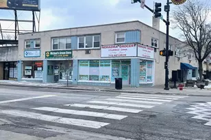 2959 W Devon Ave, Chicago, IL 60659 - Photo 2