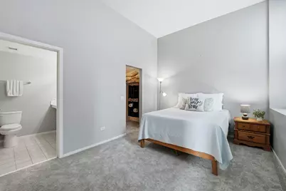 208 W Washington Street #611, Chicago, IL 60606 - Photo 14