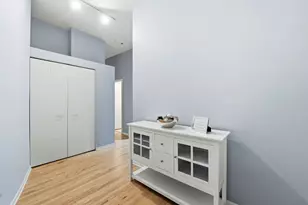 208 W Washington St, Chicago, IL 60606 - Photo 6