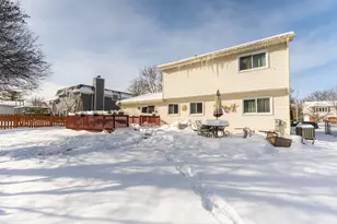 1691 Berkshire St, Glendale Heights, IL 60139 - Photo 20