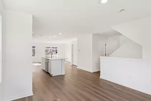 923 Briar Gln Ct, Hampshire, IL 60140 - Photo 4