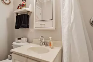 614 N La Londe Ave, Lombard, IL 60148 - Photo 12