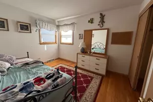 7313 W Lee St, Niles, IL 60714 - Photo 10