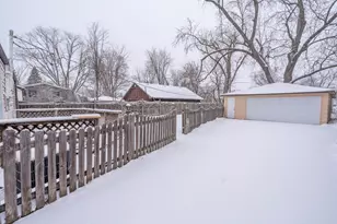 4005 N Park St, Westmont, IL 60559 - Photo 12