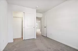 306 Kingsport Dr, South Elgin, IL 60177 - Photo 24