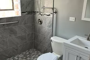 3054 E 97th St, Chicago, IL 60617 - Photo 8