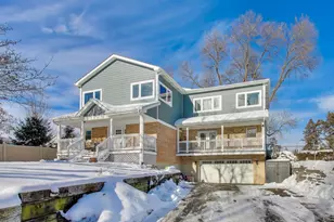 1148 W Kenilworth Ave, Palatine, IL 60067 - Photo 2