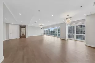 100 E Huron St, Chicago, IL 60611 - Photo 8
