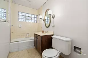 2924 W Bonnie Brook Ln, Waukegan, IL 60087 - Photo 18