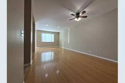 [Address not provided], Aurora, IL 60502 - Photo 8