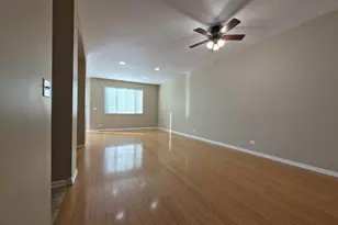 [Address not provided], Aurora, IL 60502 - Photo 8