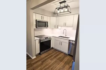 4754 W 101st Street #7B, Oak Lawn, IL 60453 - Photo 1