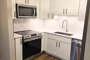 4754 W 101st St, Oak Lawn, IL 60453 - Photo 1