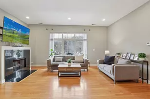 6425 W Touhy Ave, Chicago, IL 60646 - Photo 4