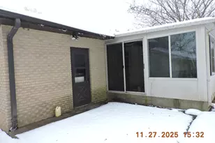 2810 Townway Rd, Danville, IL 61832 - Photo 2