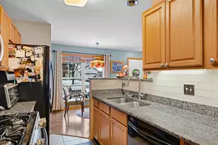 2050 Wheatfield Dr, Romeoville, IL 60446 - Photo 16